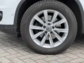 Volkswagen Tiguan (2016) thumbnail 9
