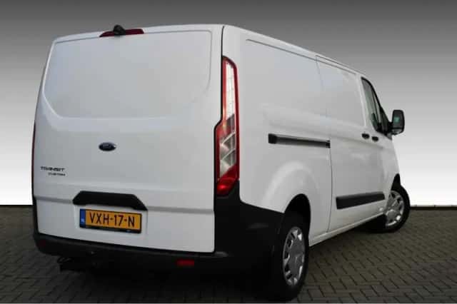 Ford Transit Custom (2017) thumbnail 2