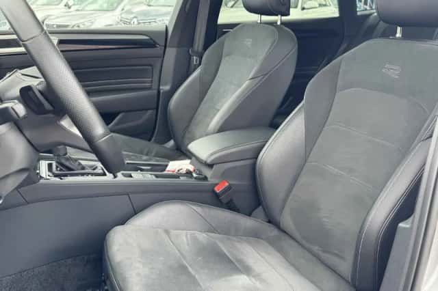 Volkswagen Arteon (2023) thumbnail 6