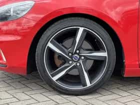 Volvo V40 (2013) thumbnail 12
