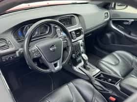 Volvo V40 (2013) thumbnail 3