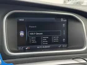 Volvo V40 (2013) thumbnail 33