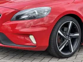 Volvo V40 (2013) thumbnail 8