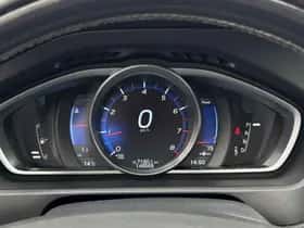 Volvo V40 (2013) thumbnail 10