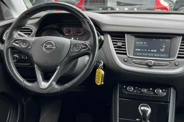 Opel Grandland X (2019) thumbnail 4