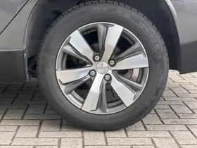 Peugeot 2008 (2019) thumbnail 24