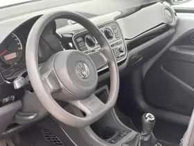 Volkswagen Up! (2013) thumbnail 6