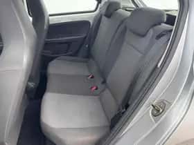 Volkswagen Up! (2013) thumbnail 8