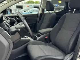 Nissan Qashqai (2016) thumbnail 6