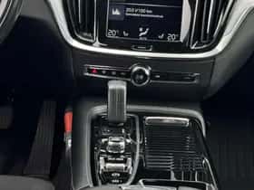 Volvo V60 (2020) thumbnail 14