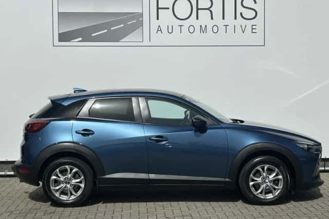 Mazda CX-3 (2017) thumbnail 4