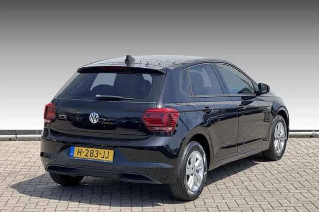 Volkswagen Polo (2019) thumbnail 2