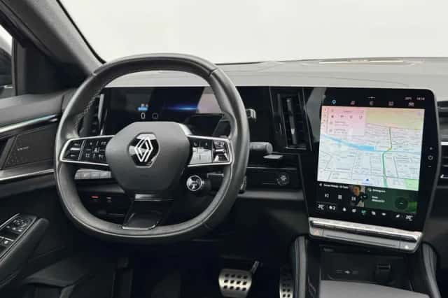 Renault Austral (2024) thumbnail 5
