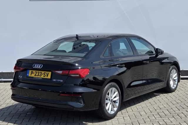 Audi A3 (2022) thumbnail 2