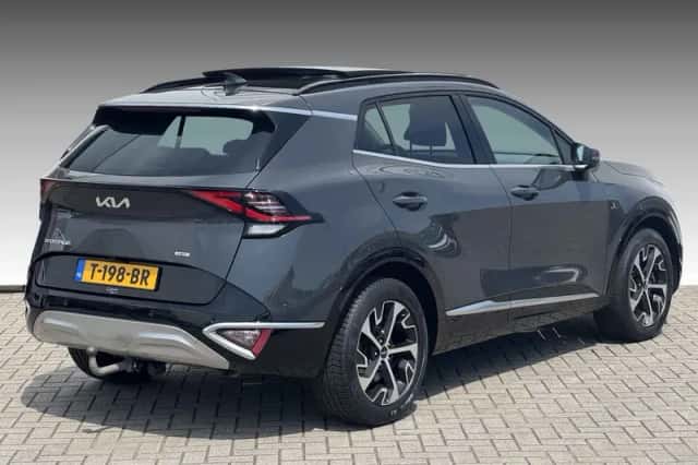 Kia Sportage (2023) thumbnail 2