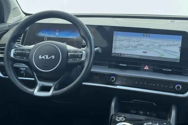 Kia Sportage (2023) thumbnail 5