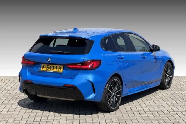 BMW 1-Serie (2021) thumbnail 2