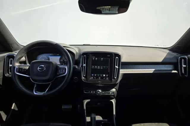 Volvo XC40 (2021) thumbnail 6