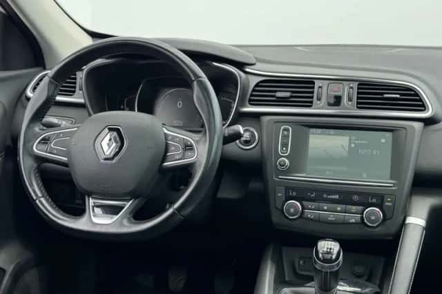 Renault Kadjar (2017) thumbnail 3