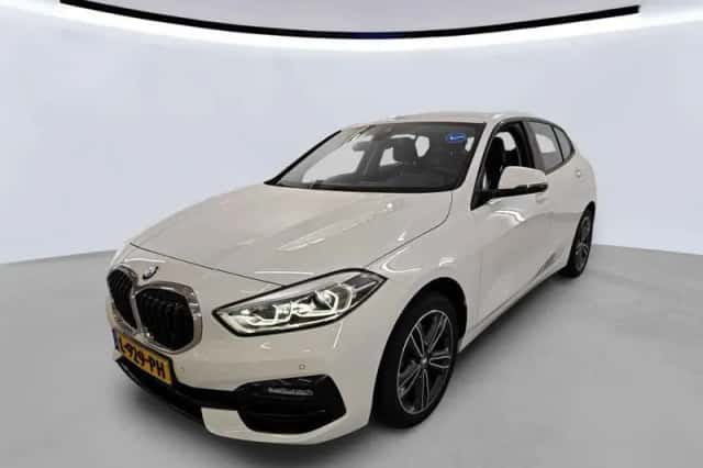 BMW 1-Serie (2021) thumbnail 1