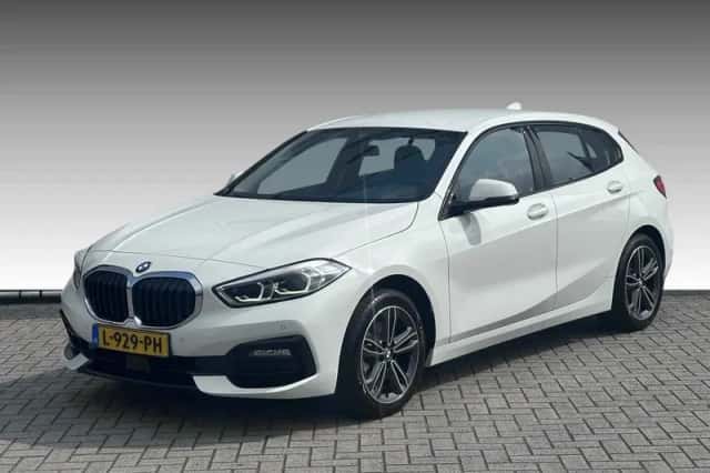 BMW 1-Serie (2021) thumbnail 1