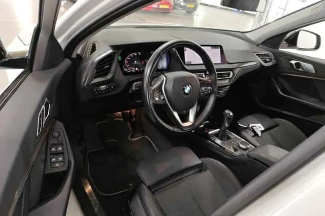 BMW 1-Serie (2021) thumbnail 5