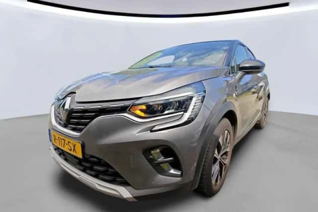 Renault Captur (2022) thumbnail 1