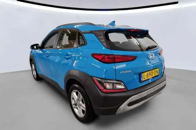 Hyundai Kona (2021) thumbnail 5