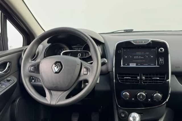 Renault Clio (2013) thumbnail 4