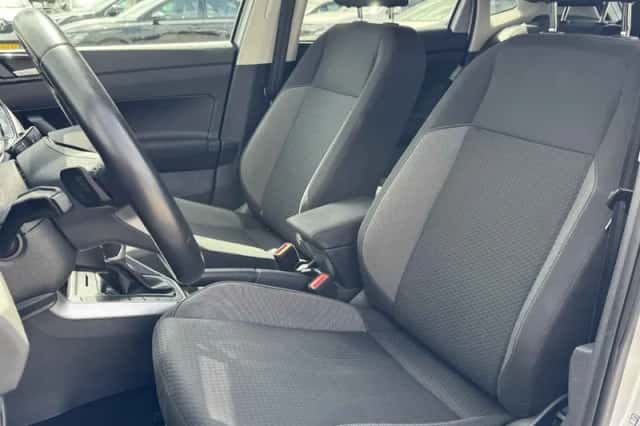 Volkswagen Polo (2022) thumbnail 6