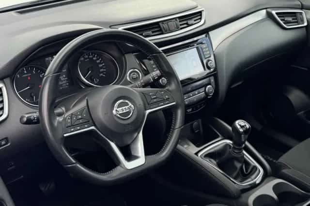 Nissan Qashqai (2018) thumbnail 6
