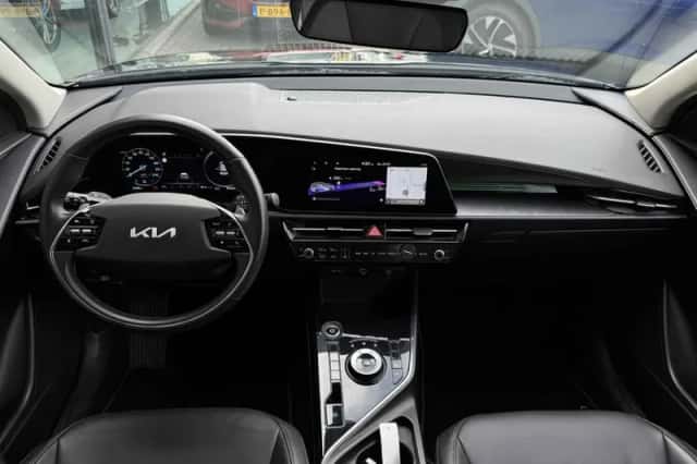 Kia Niro EV (2023) thumbnail 5