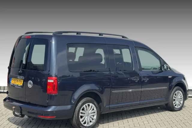 Volkswagen Caddy Maxi (2017) thumbnail 2