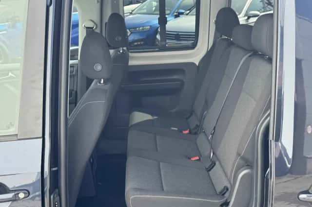 Volkswagen Caddy Maxi (2017) thumbnail 4
