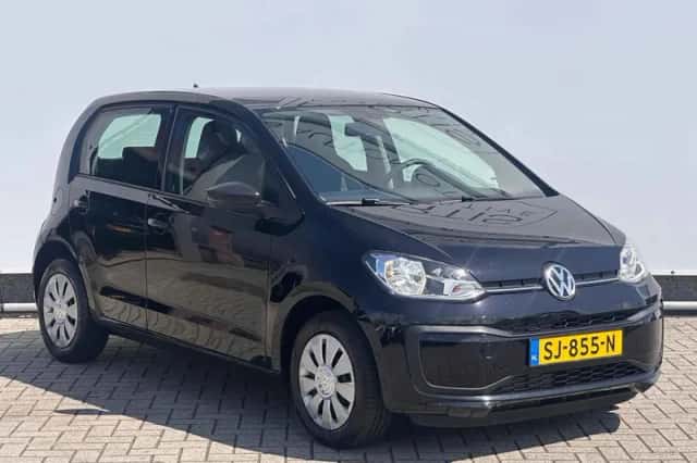 Volkswagen Up! (2018) thumbnail 5