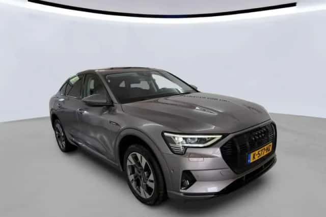 Audi e-tron (2020) thumbnail 3