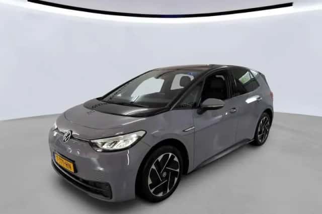Volkswagen ID.3 (2023) thumbnail 1
