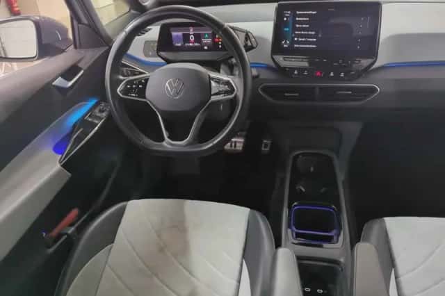 Volkswagen ID.3 (2023) thumbnail 3
