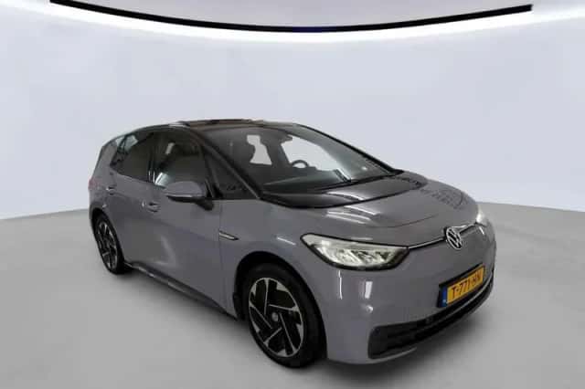 Volkswagen ID.3 (2023) thumbnail 6