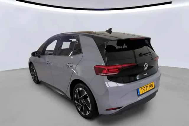 Volkswagen ID.3 (2023) thumbnail 6