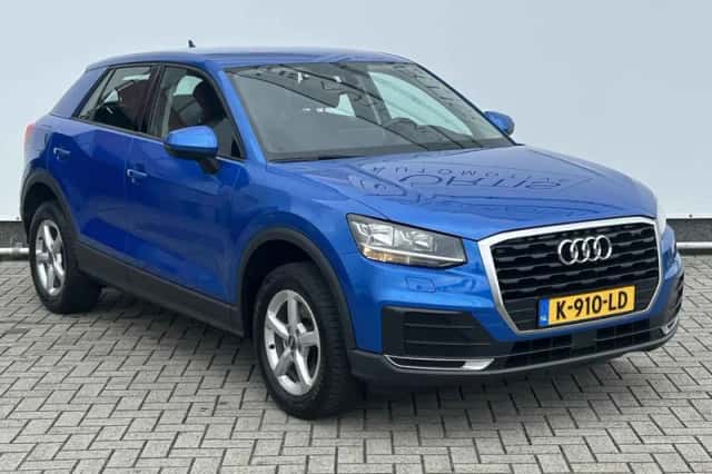 Audi Q2 (2017) thumbnail 3