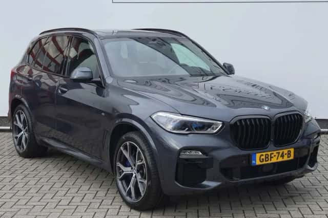 BMW X5 (2021) thumbnail 3