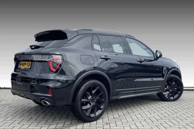 Lynk & Co 01 (2022) thumbnail 2