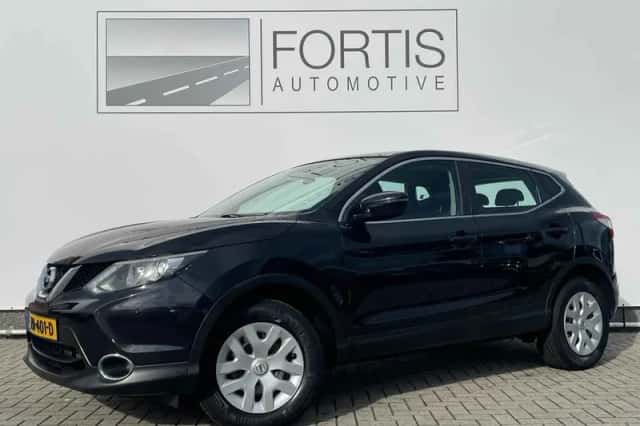 Nissan Qashqai (2015) thumbnail 1