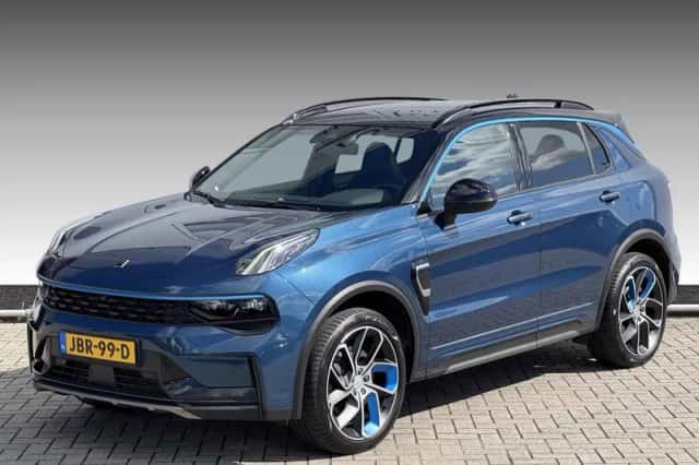 Lynk & Co 01 (2023) thumbnail 1