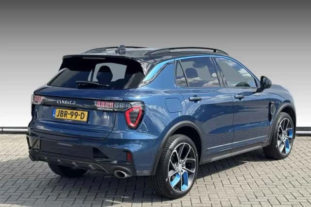 Lynk & Co 01 (2023) thumbnail 2