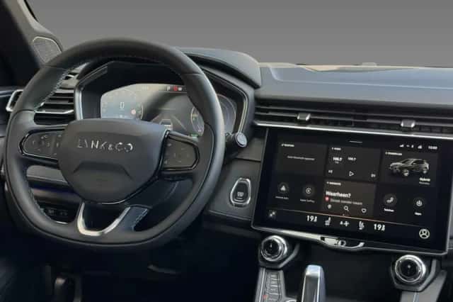Lynk & Co 01 (2023) thumbnail 6