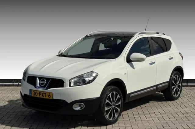 Nissan Qashqai (2011) thumbnail 1