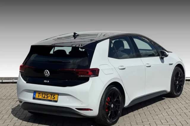 Volkswagen ID.3 (2021) thumbnail 2