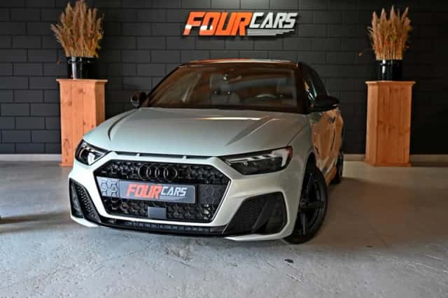 Audi A1 (2025) thumbnail 2